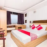 Le Ngan Phung Hotel 79 Hoa Sua Phuong 7 Phu Nhuan