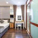 Emerald Central
