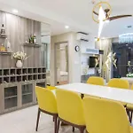 The Gold Luxury Apartment 12 - Infinity Rooftop Pool In Central City