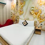 2Z Hotel- 149 Le Thi Rieng