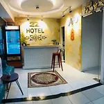 2Z Hotel- 149 Le Thi Rieng