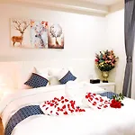 Pandora Hotel