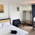 Mars & Venus Hotel