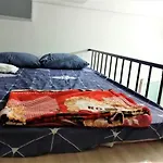 Nguyen Ngoc Apartment