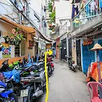 Qcub1 Homestay