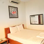 The Six Hotel-Hoang Long Son 3