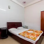 Oyo 1036 Hoa Mai