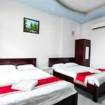 Oyo 395 Anh Quoc Hotel