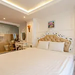 Hanz Mimosa Hotel