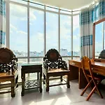 Oyo 975 Trung Nam Hotel
