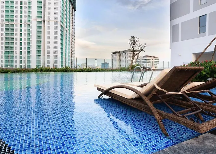 Rivergate - Luxury Apartments Across D1 - Free Pool,Gym,Netflix