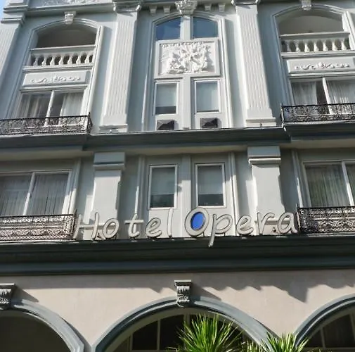Opera Hotel
