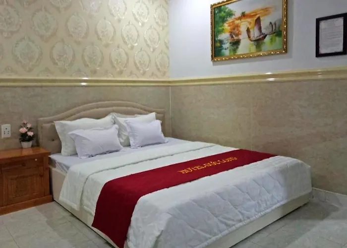 Duc Long Hotel