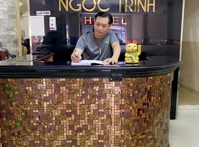 Ngoc Trinh Hotel