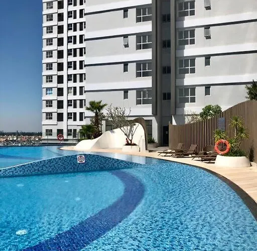 Sunrise City View - Comfortable Apartments With Free Pool & Gym