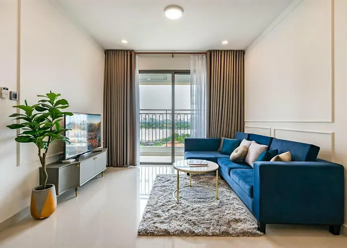 Saigon Royal Luxury Apartment Free Gym&Pool