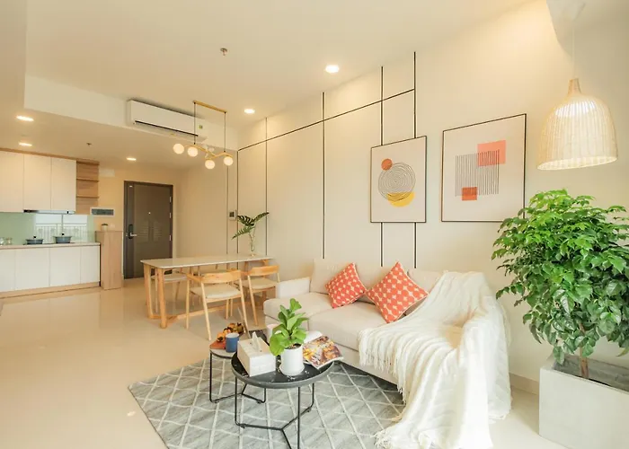 9Trip Stay In Soho Residence - 3 Bedrooms Apartment In District 1, Next To Bui Vien Walking Street - Free Saigon Nightlife Walking Tour