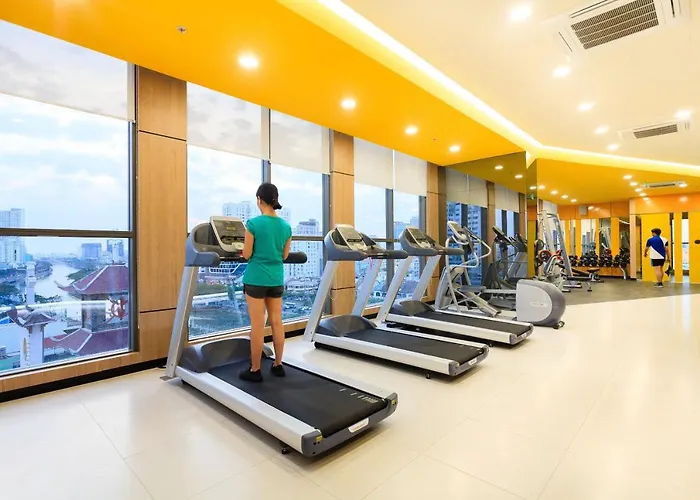 Rivergate Apartment - Gym & Pool
