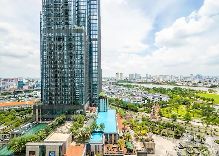 Premier Residence Landmark Plus Vinhomes Central Park