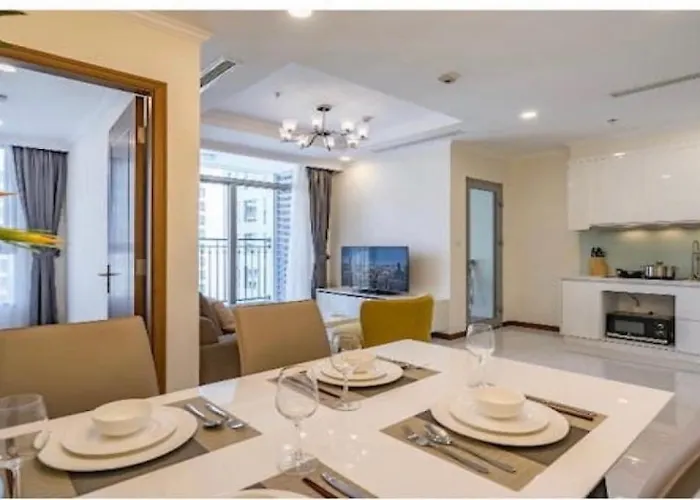 Vinhomes Central Park Sunland Can Ho Apartment