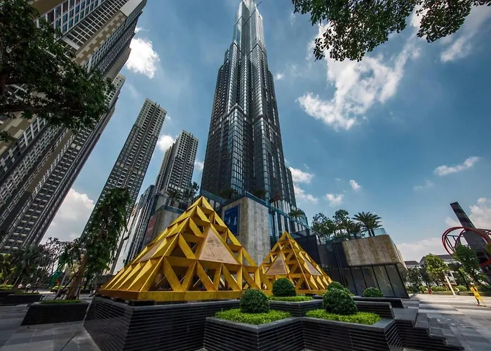 Royal Apartment Landmark 81