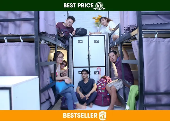 S Phuot Airport Hostel