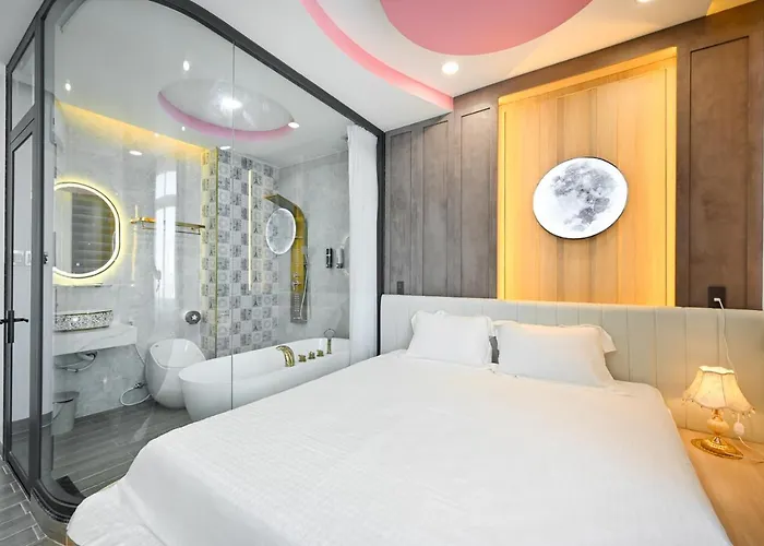 Lotus Airport Hotel Saigon