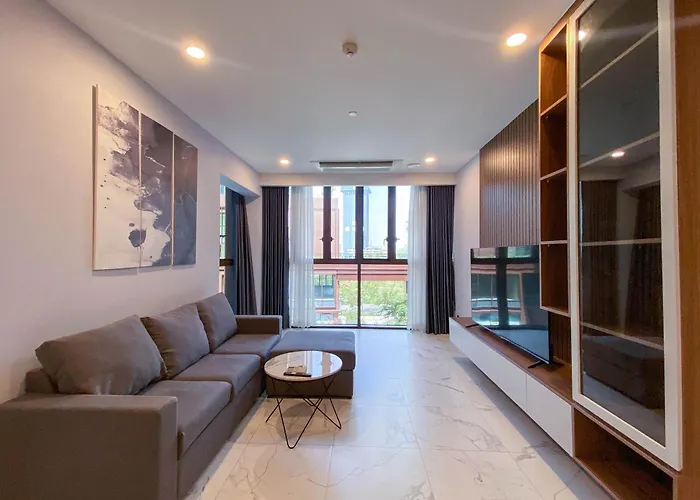 Zeus Living - Scandinavian Condo In Metropole
