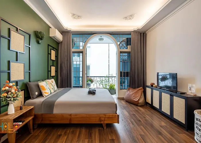Holo Le Thanh Ton Saigon Serviced Homestay