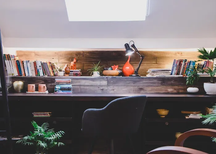 Bunker - The Writer\'S Loft