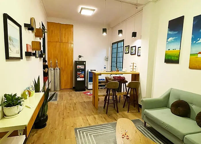 Ductai\'S Apt & Behind In Bui Vien St