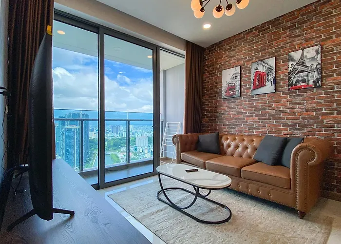 Zeus Living - Sunwah Pearl 2 Bedroom Glorious