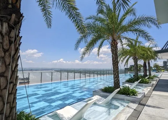 River Panorama For Rent 2 Bedroom 35 Rooptop Pool