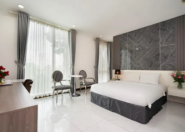 Lam Kinh Hotel