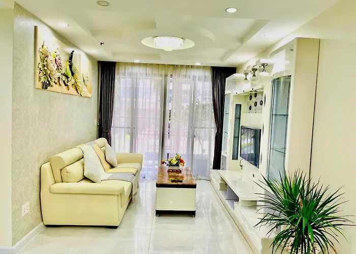 Scenic Valley Apartment