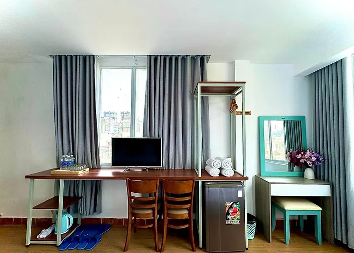 Huyen Home