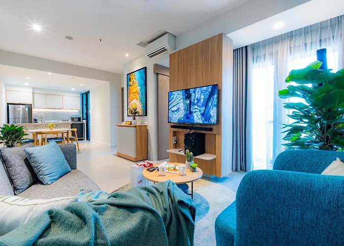 Zenity Luxury Apartment - Jacuzzi - Saigon Centre