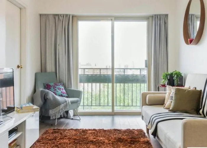 123 Apartment In Ben Van Don Street