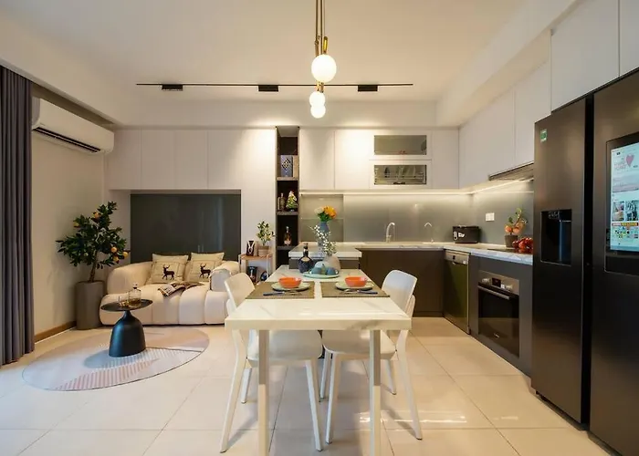 2 Bedroom Diamond Island Apartment, Luxury In Nature, District 2 Lagomhome 1611