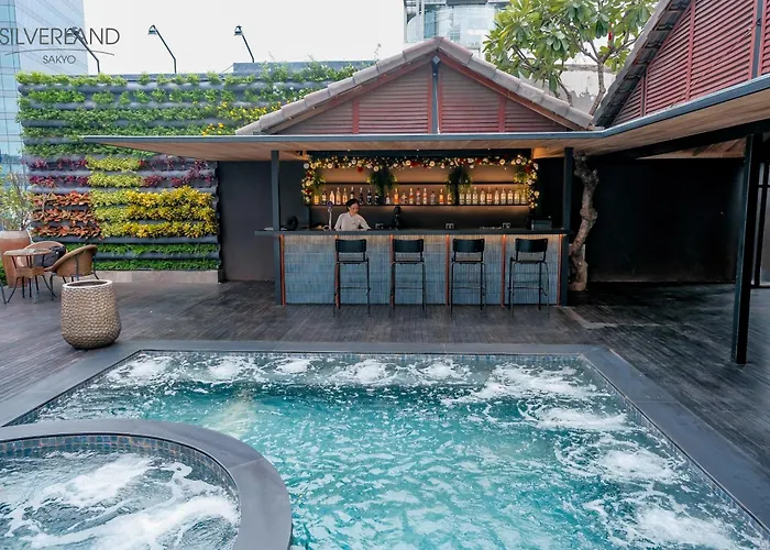 Silverland Sakyo Hotel
