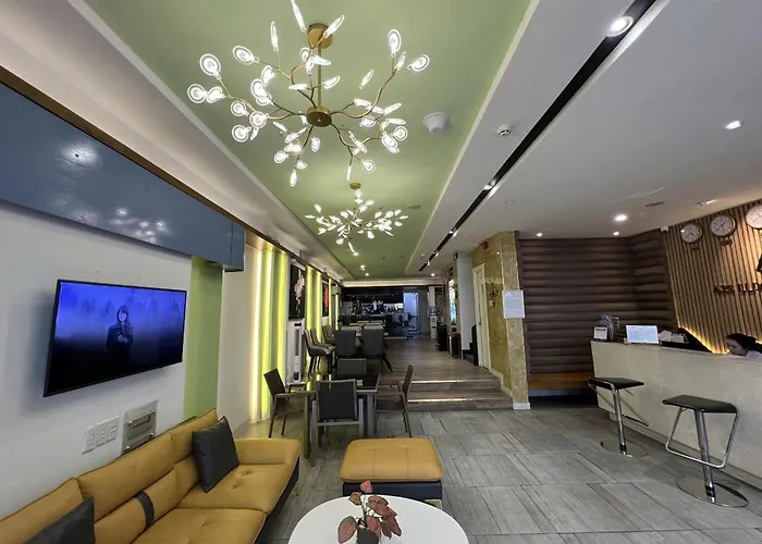 A25 Hotel - 142 Bui Thi Xuan