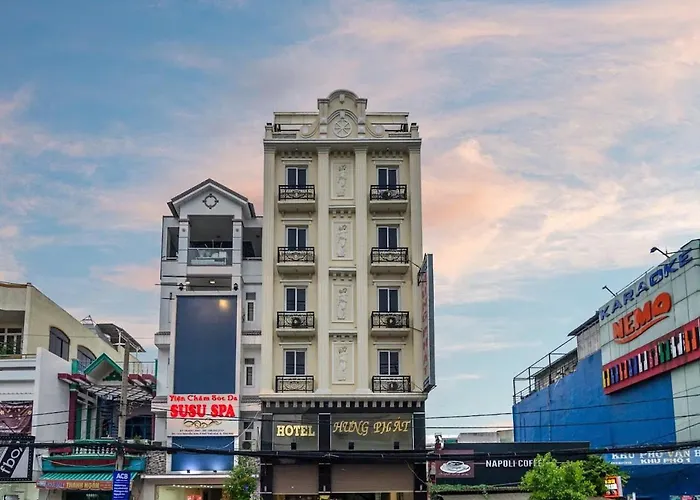 Hung Phat Hotel Tan Phu
