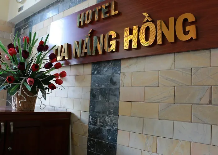 TIA NẮNG HỒNG - PINK SUNBEAM Hotel