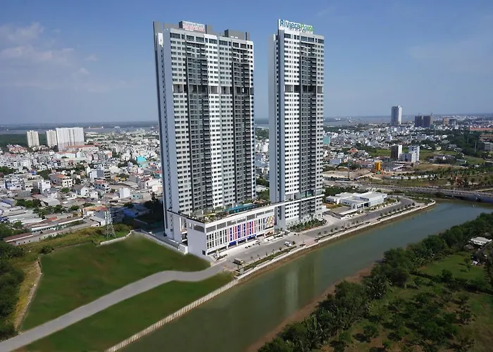Riviera Point