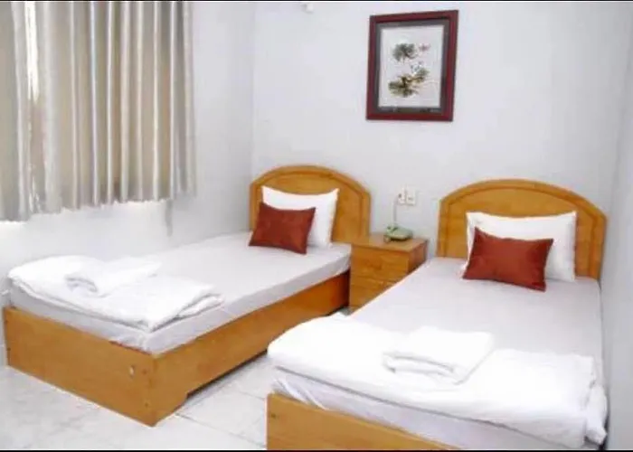 Fullhouse Hostel Saigon