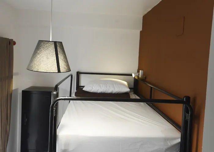 6Feet Hostel