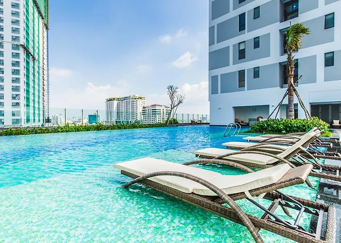 Garden & Pool Signature Rivergate