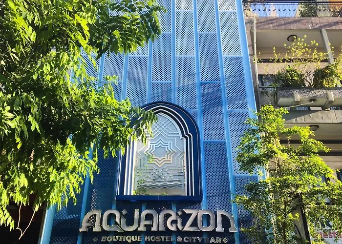 Aquarizon Boutique Hostel & City Bar