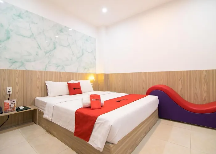 Love Hotel Tran Binh Trong Binh Thanh