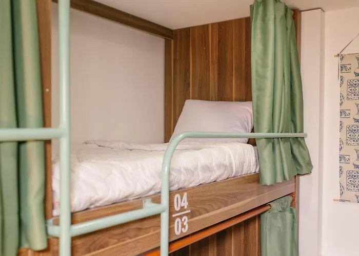 Decem Bed